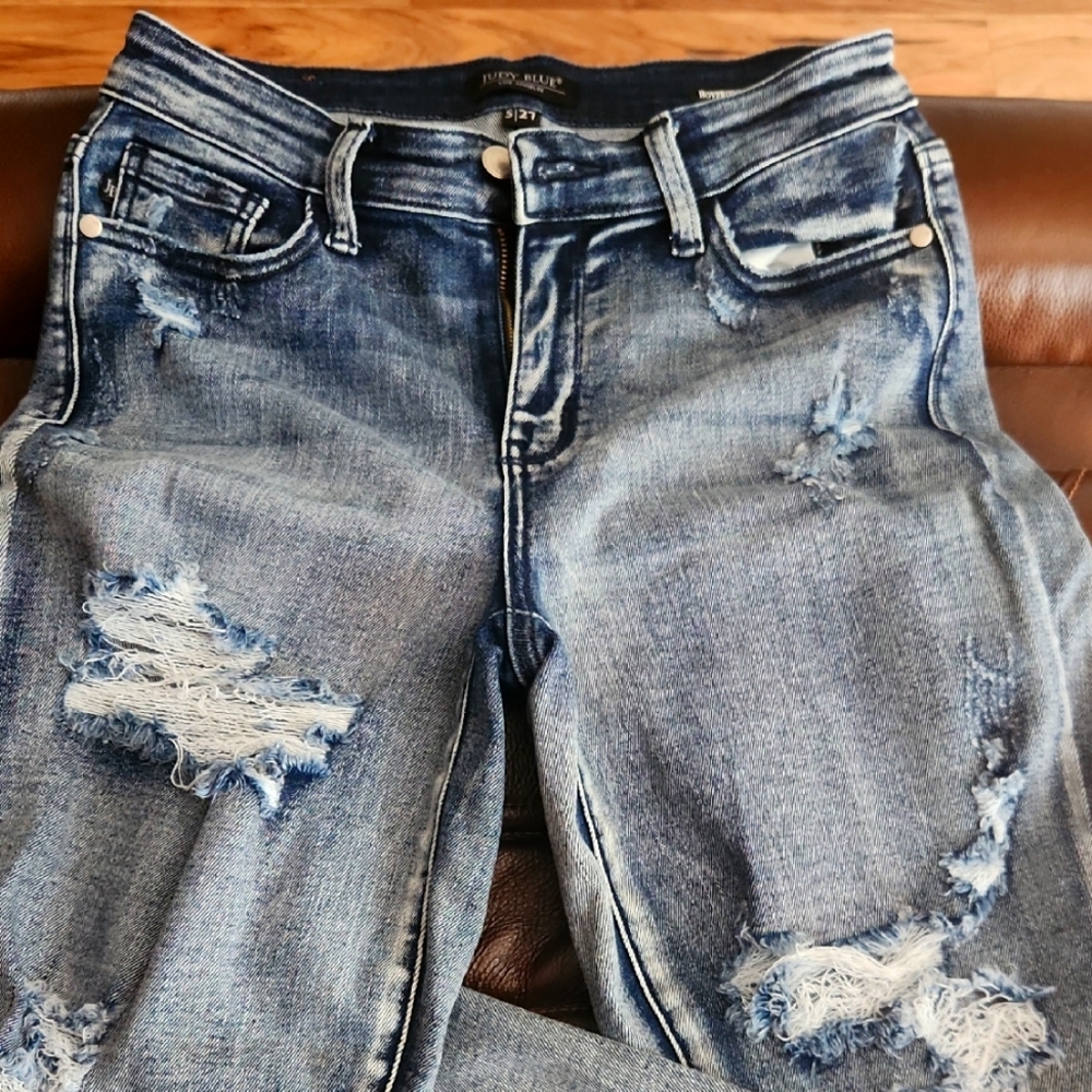 Distressed Judy Blue Boyfriend Fit